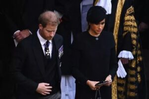 Breaking News: Royal Family in Tears and Mourning, Meghan Markle Devastated After Prince Harry’s Shocking Announcement… Read More