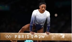 Simone Biles with a MEAN Look loses her temper at Olympics Crowd and complains about crowd after fall costs her another Olympic medal – Watch Full Video Simone Biles Fall